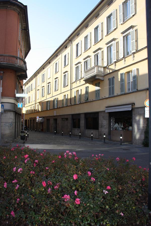 Apartamento Borgo San Leonardo Bérgamo Exterior foto